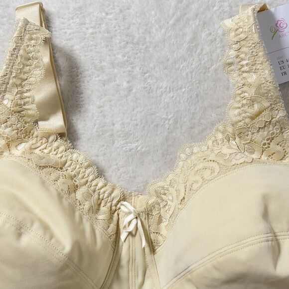 ABC 101 American Breast Care Mastectomy Bra Womens Sz 44B Beige Wireless NWT - Picture 2 of 10